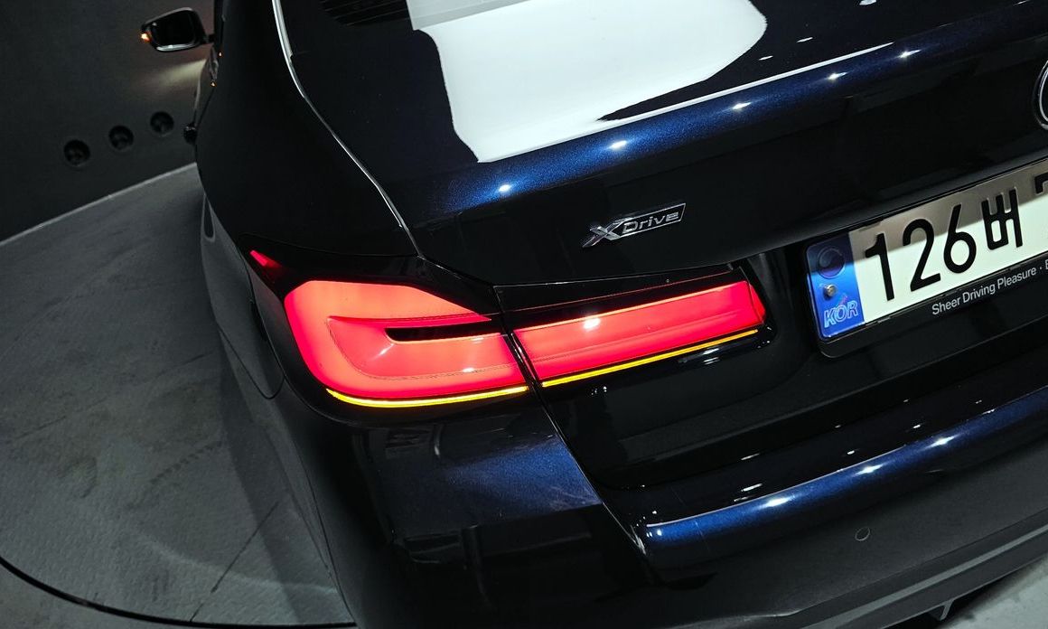 BMW 5-Series 2021