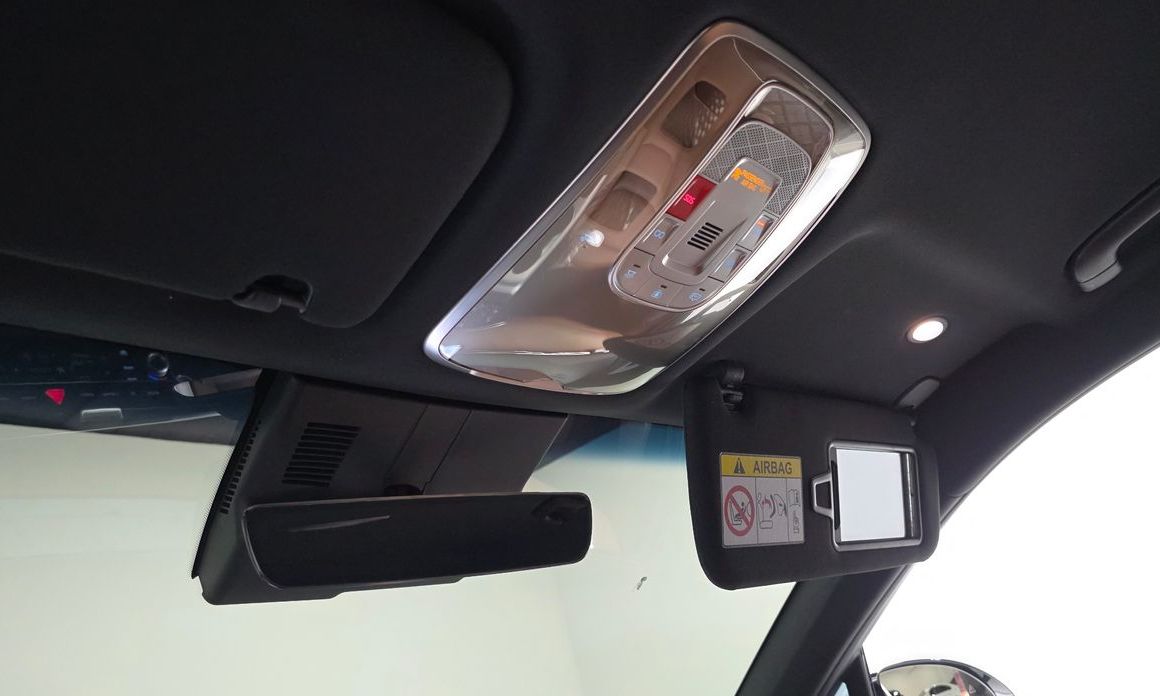 Genesis GV70 2025