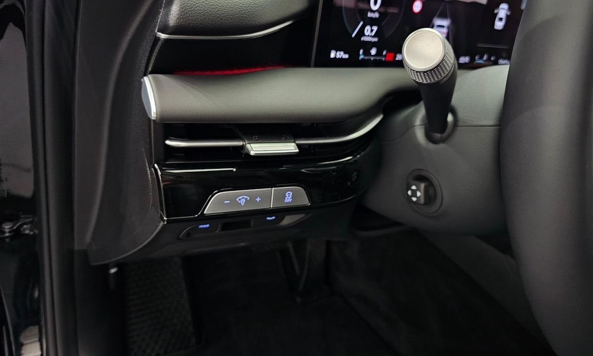 Genesis G80 2025