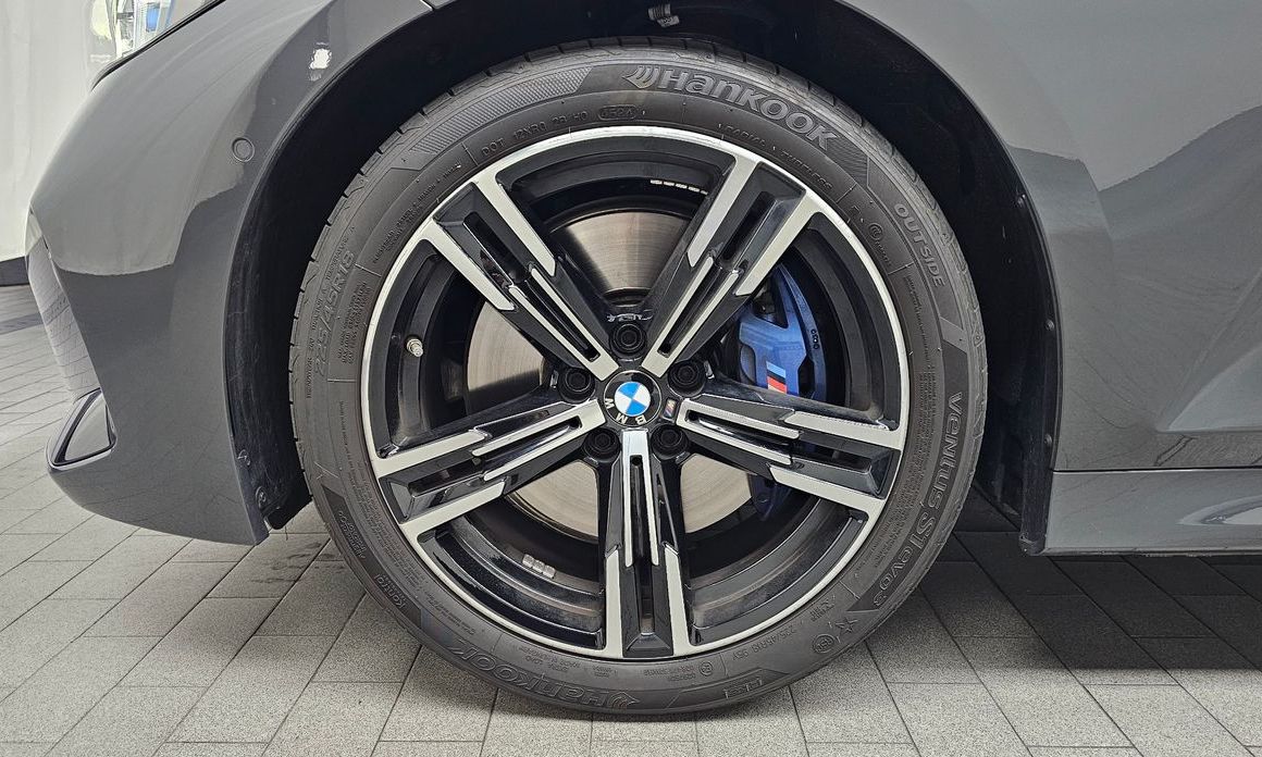 BMW 3-Series 2025