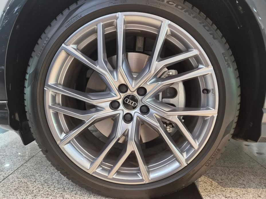 Audi Q4 e-tron 2026