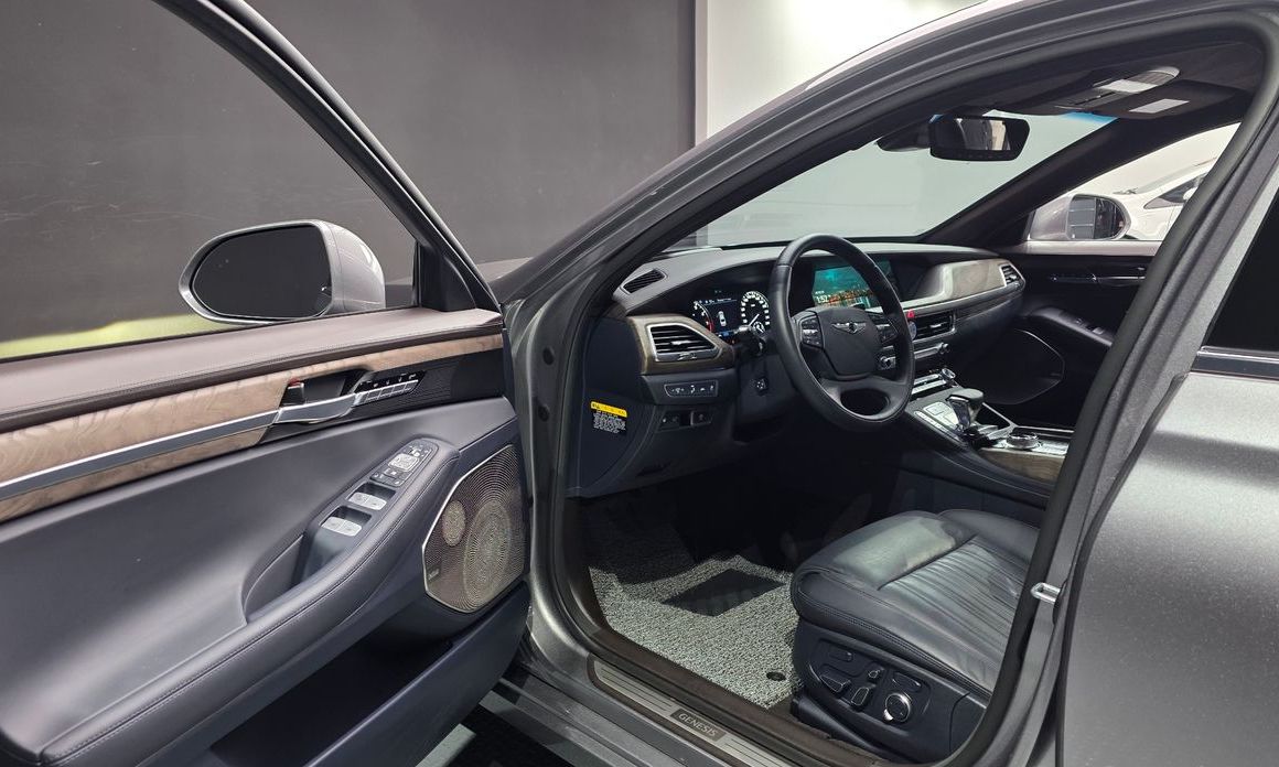Genesis G90 2022