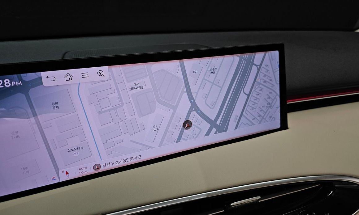 Genesis GV70 2025