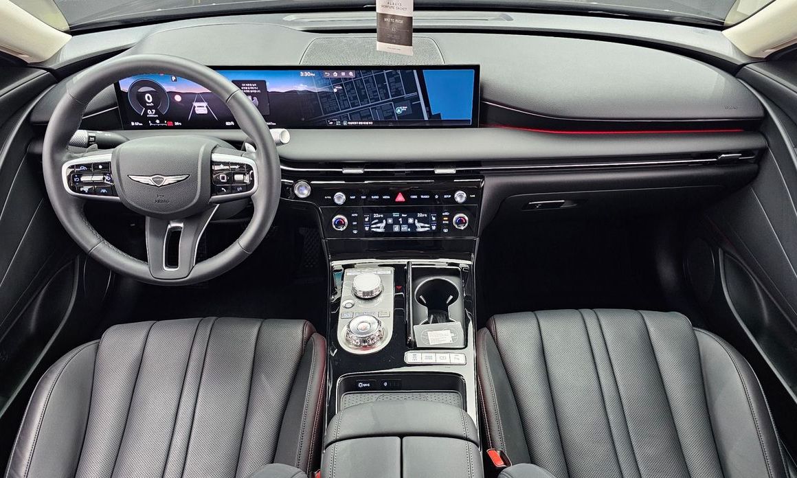 Genesis G80 2025