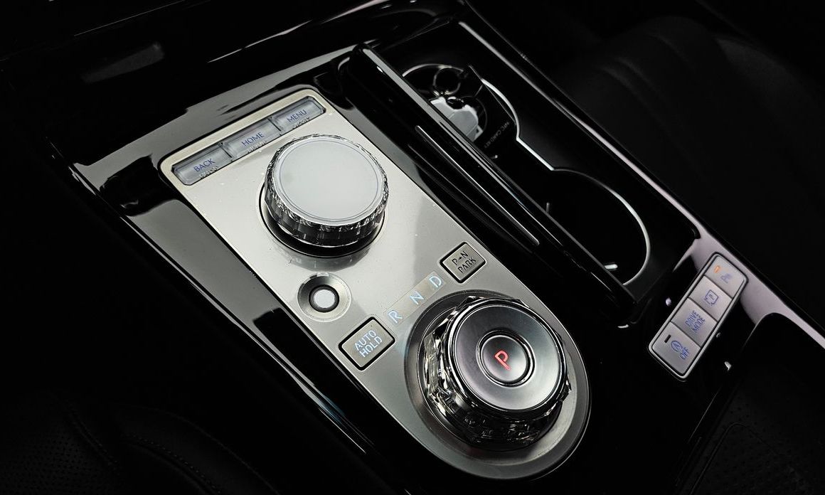 Genesis G80 2025