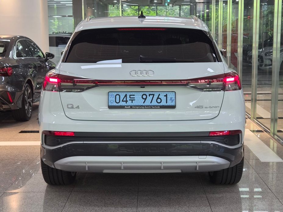 Audi Q4 e-tron 2026