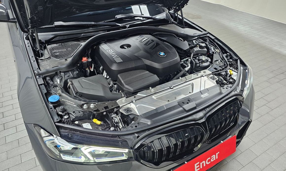 BMW 3-Series 2025