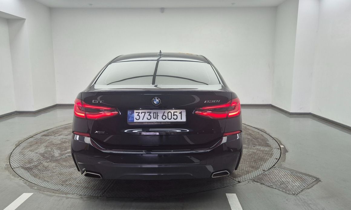 BMW Gran Turismo 2023