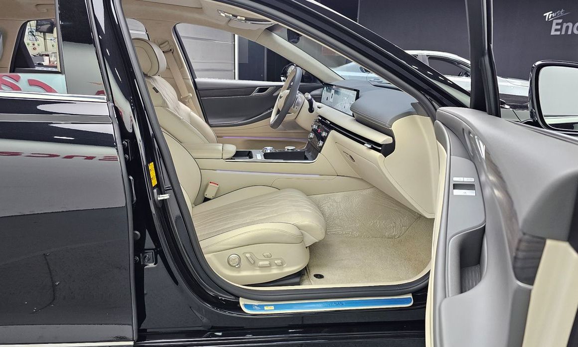 Genesis G80 2025