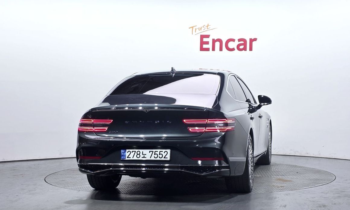 Genesis G80 2025