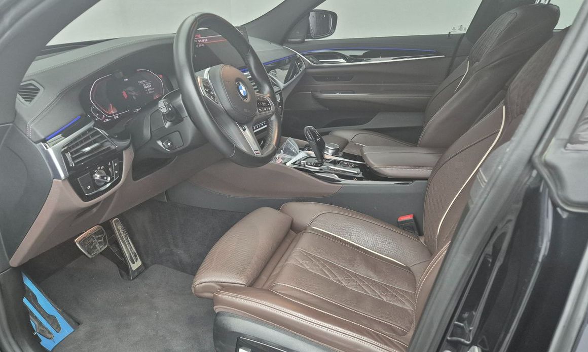 BMW Gran Turismo 2023