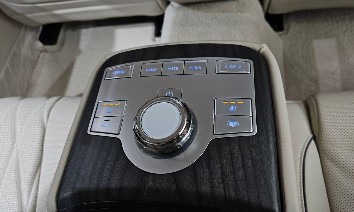 Genesis G80 2025
