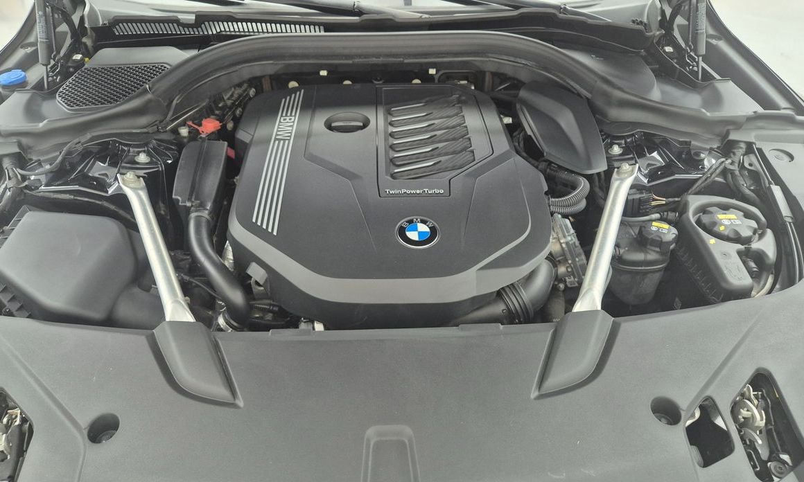 BMW Gran Turismo 2023