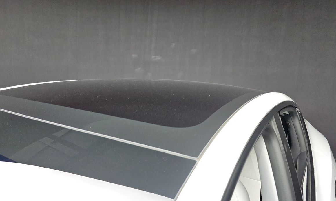 Tesla Model Y 2025