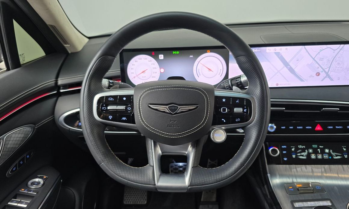 Genesis GV70 2025