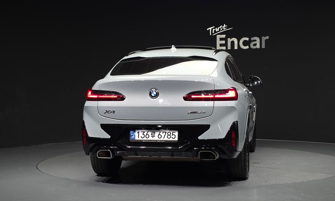 BMW X4 2023