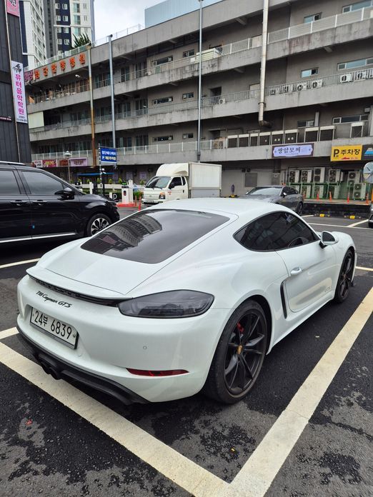 Porsche 718 2018