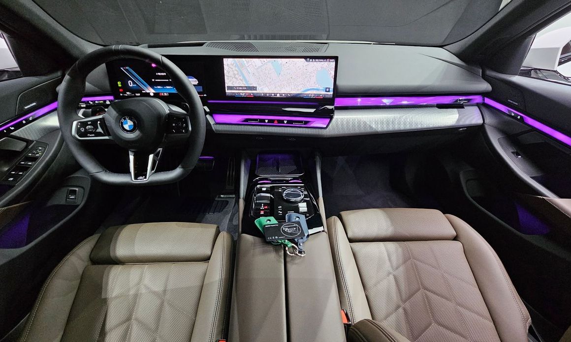 BMW 5-Series 2025