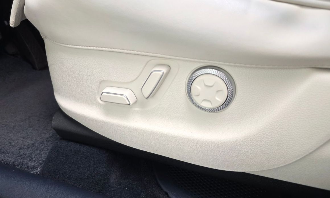 Genesis GV80 2025