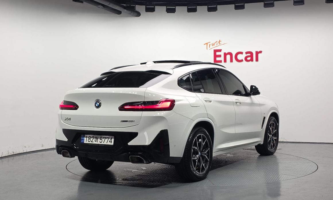 BMW X4 2023