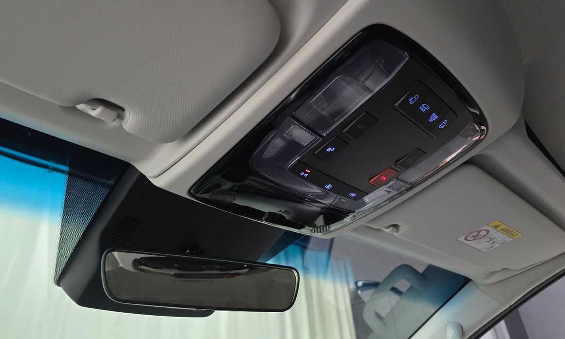Hyundai Staria 2025