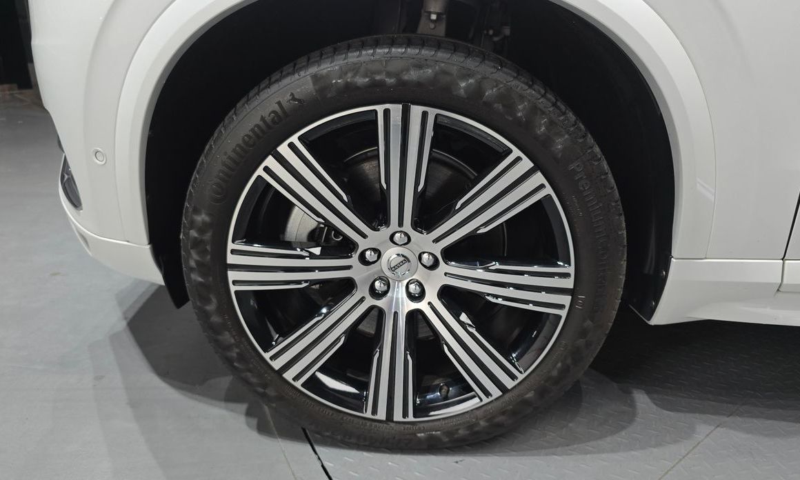 Volvo XC90 2023
