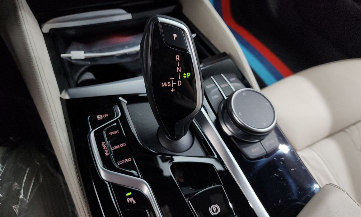 BMW 5-Series 2022