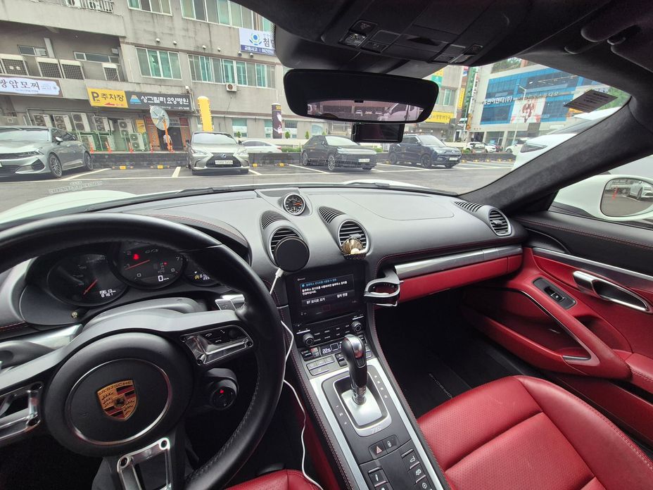 Porsche 718 2018