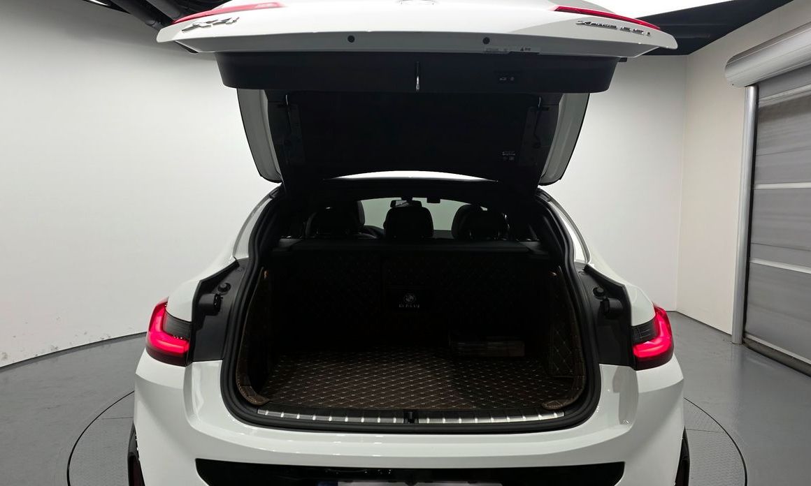 BMW X4 2023