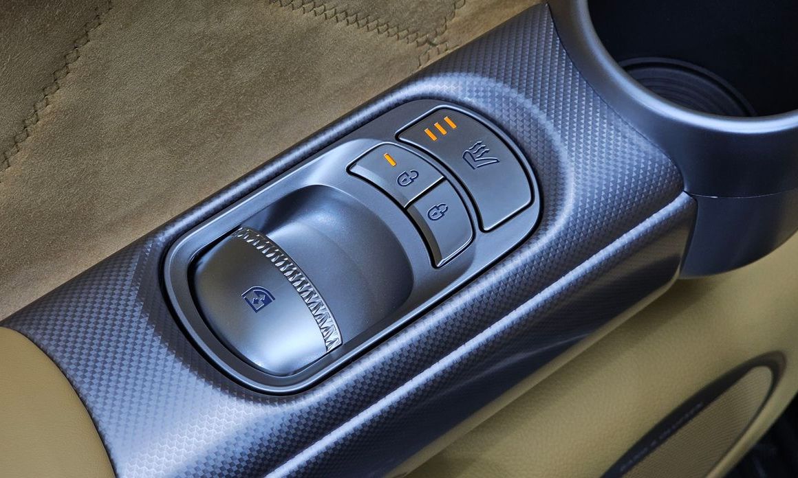 Genesis GV60 2026