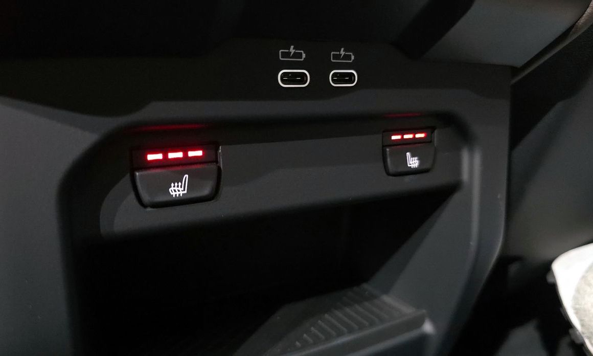 BMW 5-Series 2024