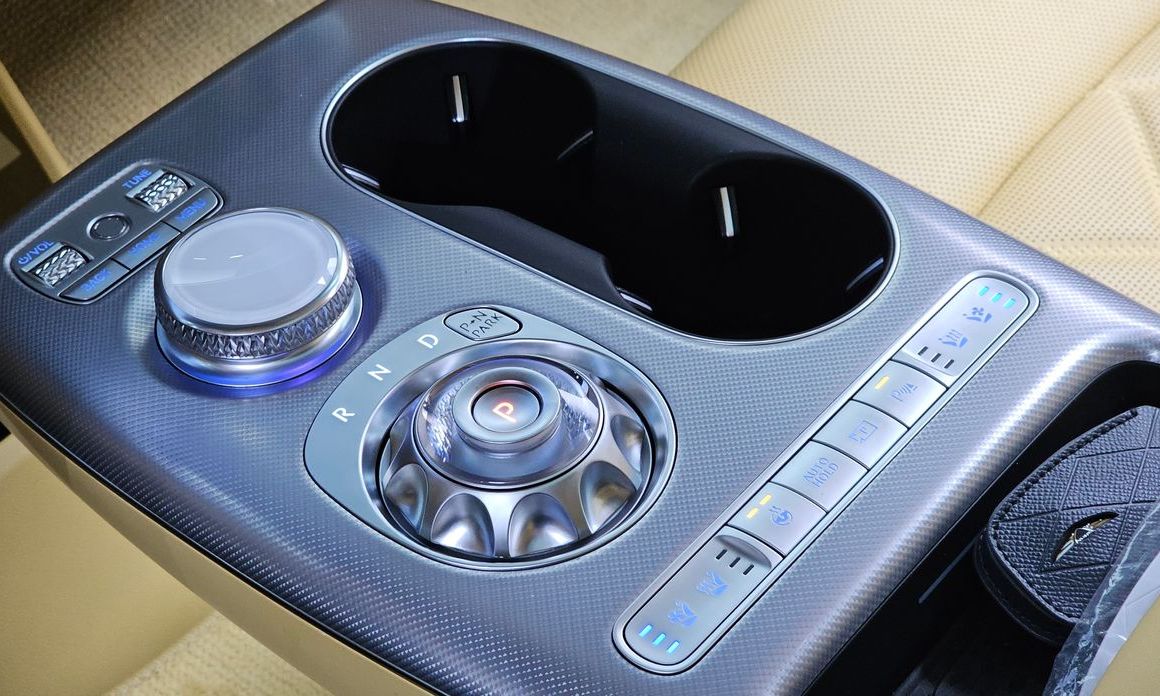 Genesis GV60 2026