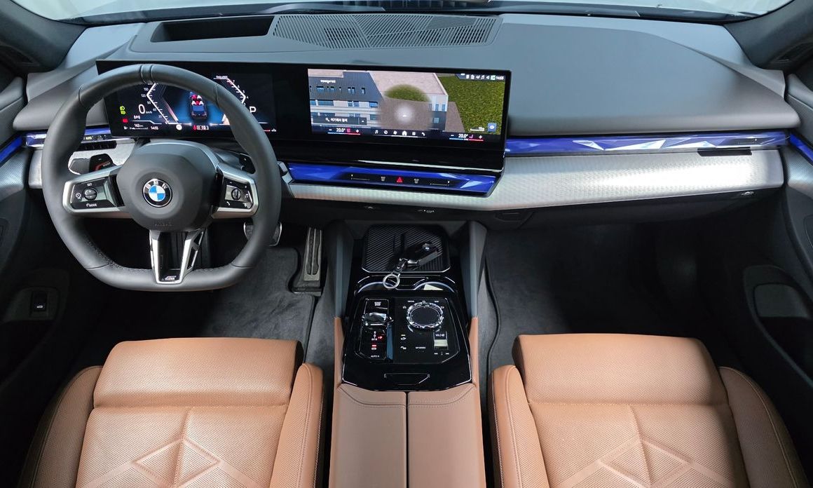 BMW 5-Series 2025