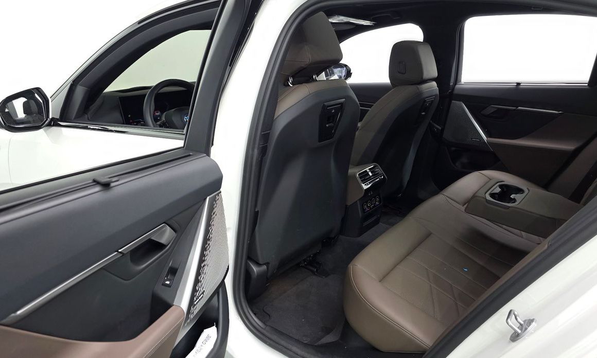 BMW i5 2025