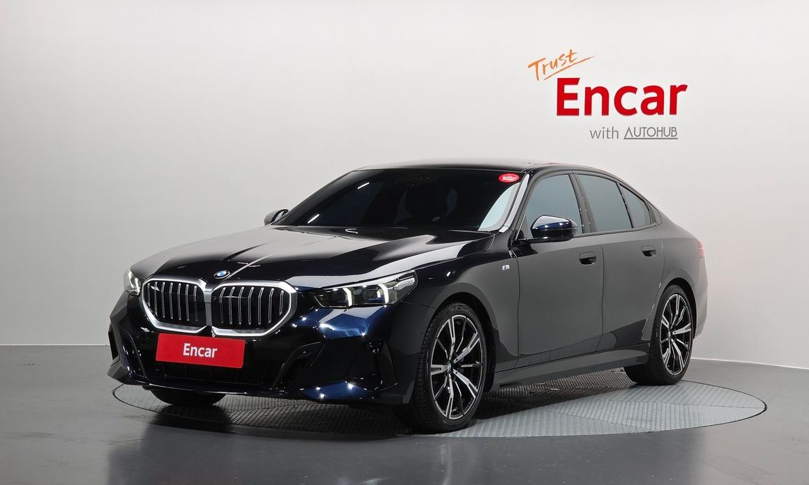 BMW 5-Series 2025