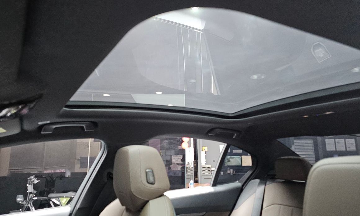 BMW 5-Series 2025