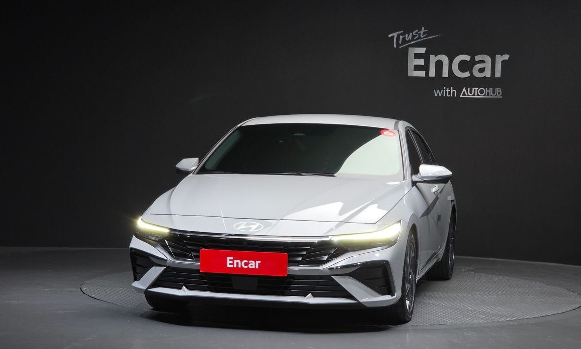 Hyundai AVANTE 2024