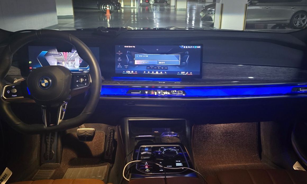 BMW i7 2024