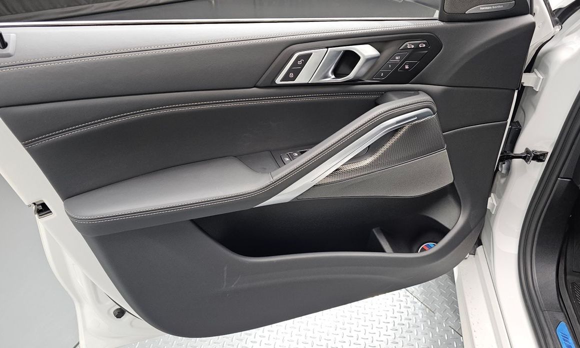 BMW X6 2023