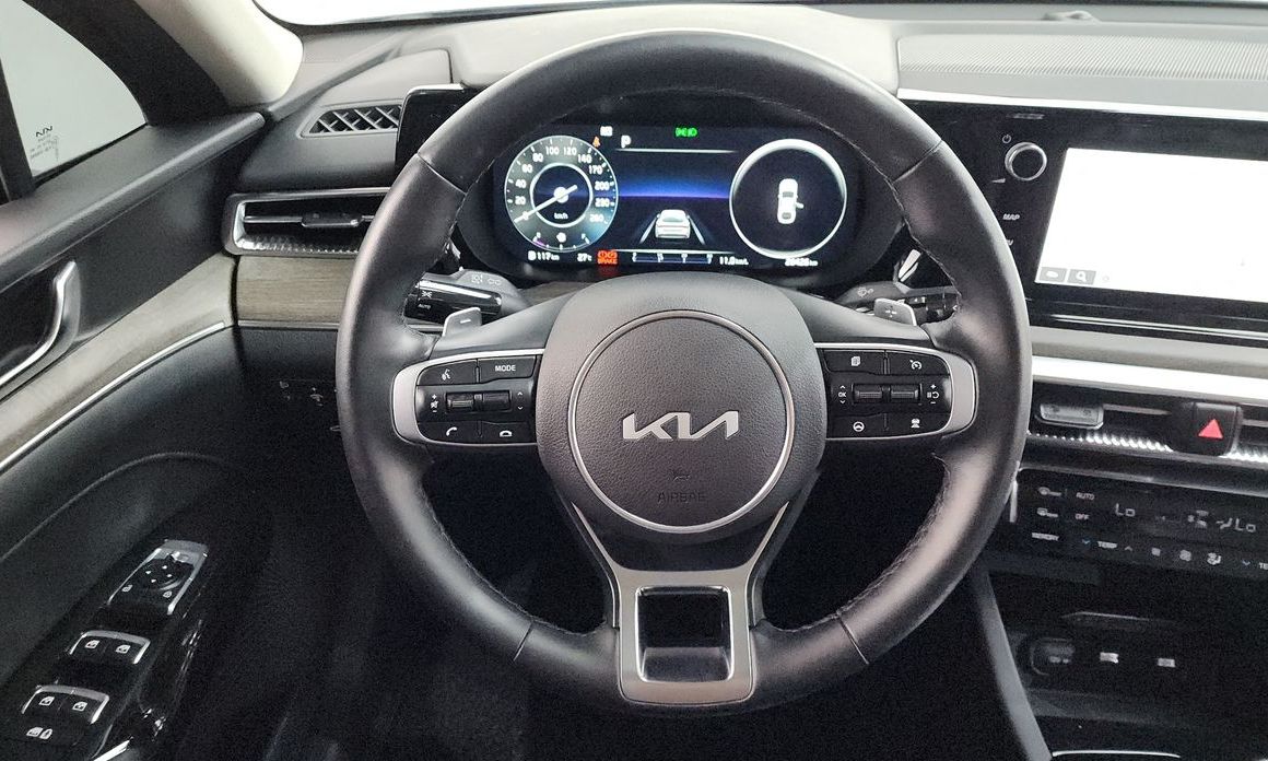 Kia K5 2023