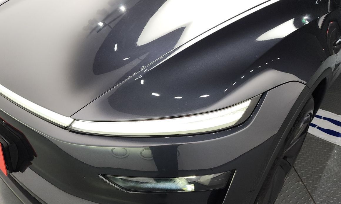Tesla Model Y 2025