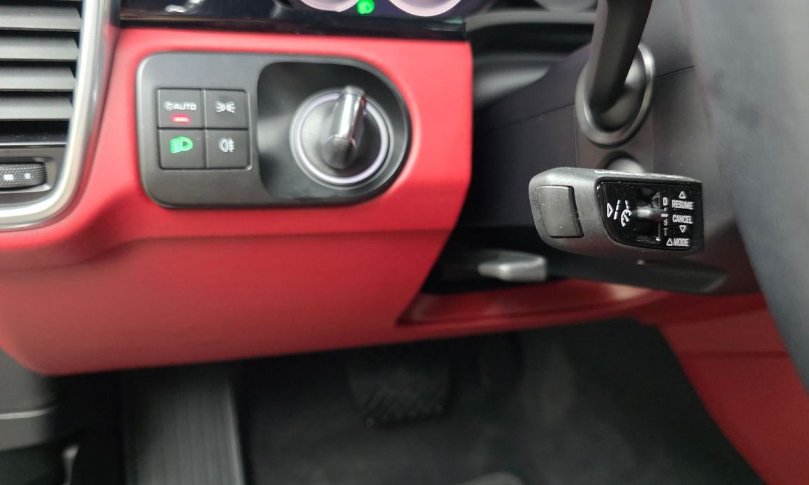 Porsche Cayenne 2023