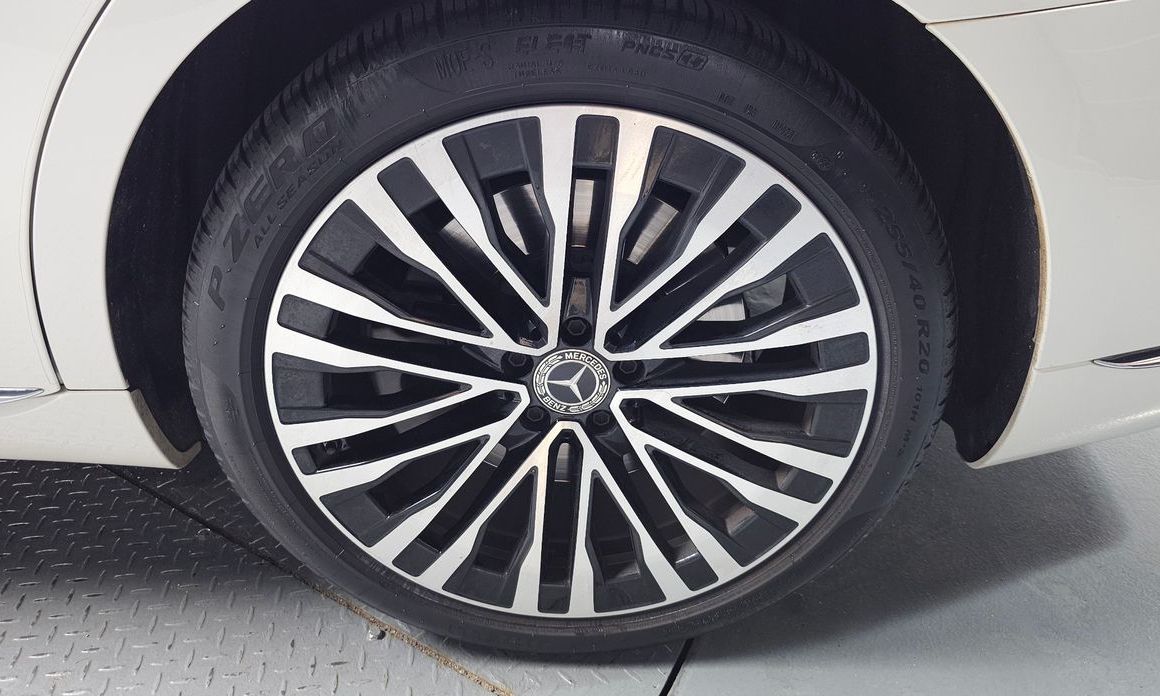 Mercedes-Benz S-Class 2021