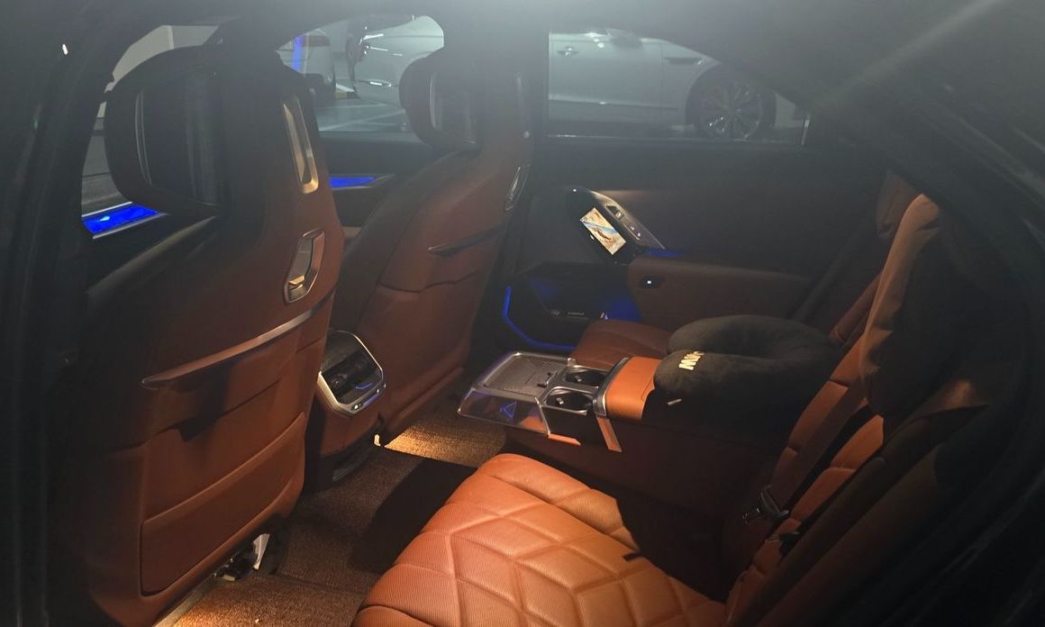 BMW i7 2024