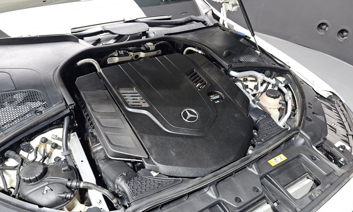 Mercedes-Benz S-Class 2021