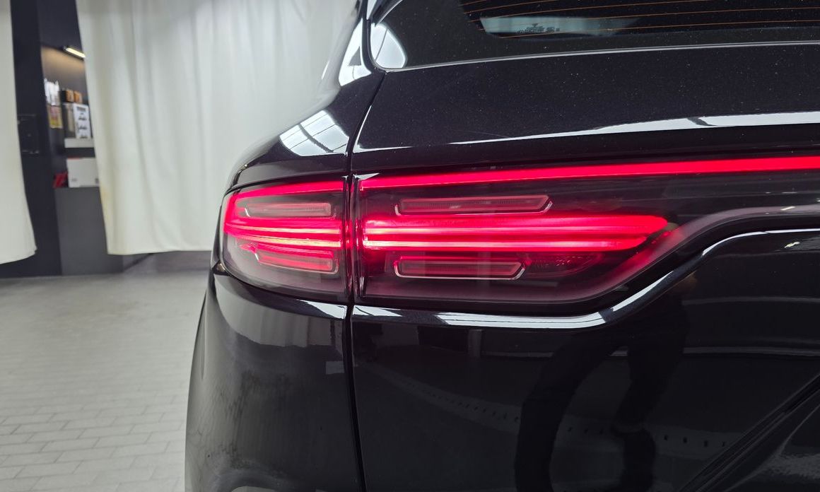 Porsche Cayenne 2023