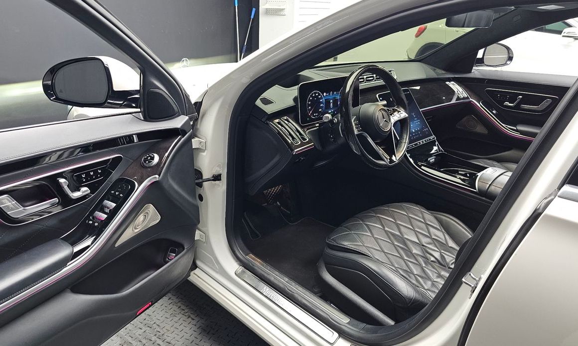 Mercedes-Benz S-Class 2021