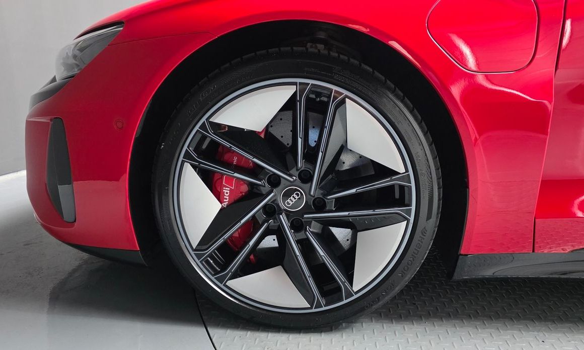 Audi RS e-tron GT 2022