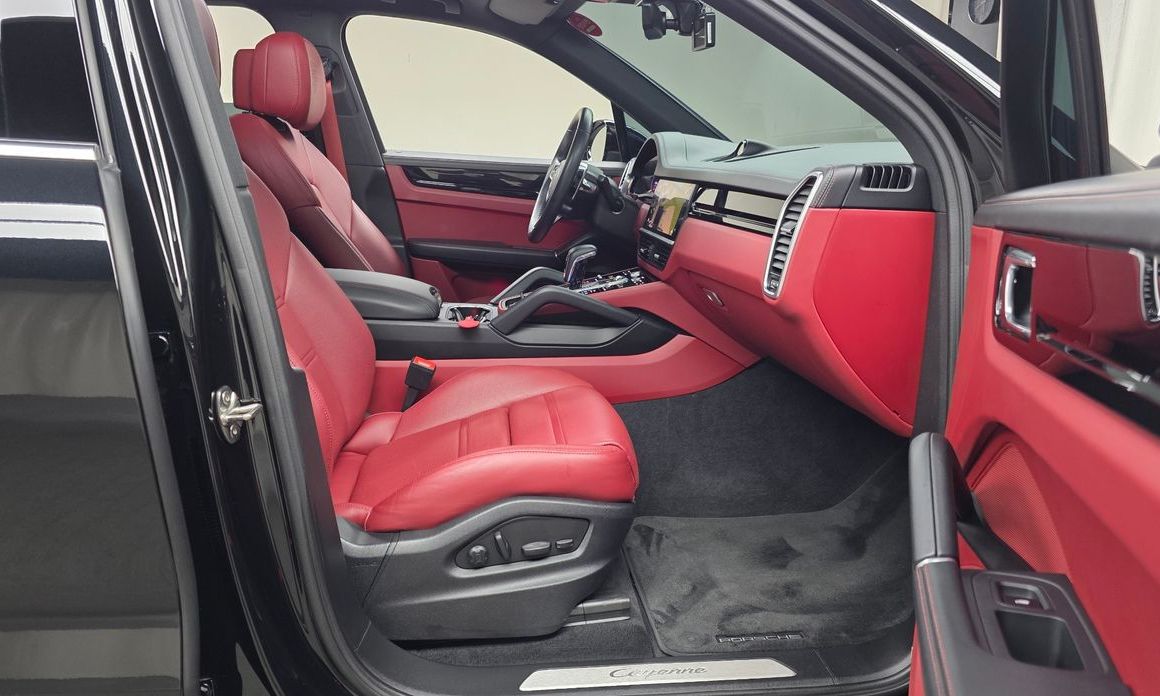 Porsche Cayenne 2023
