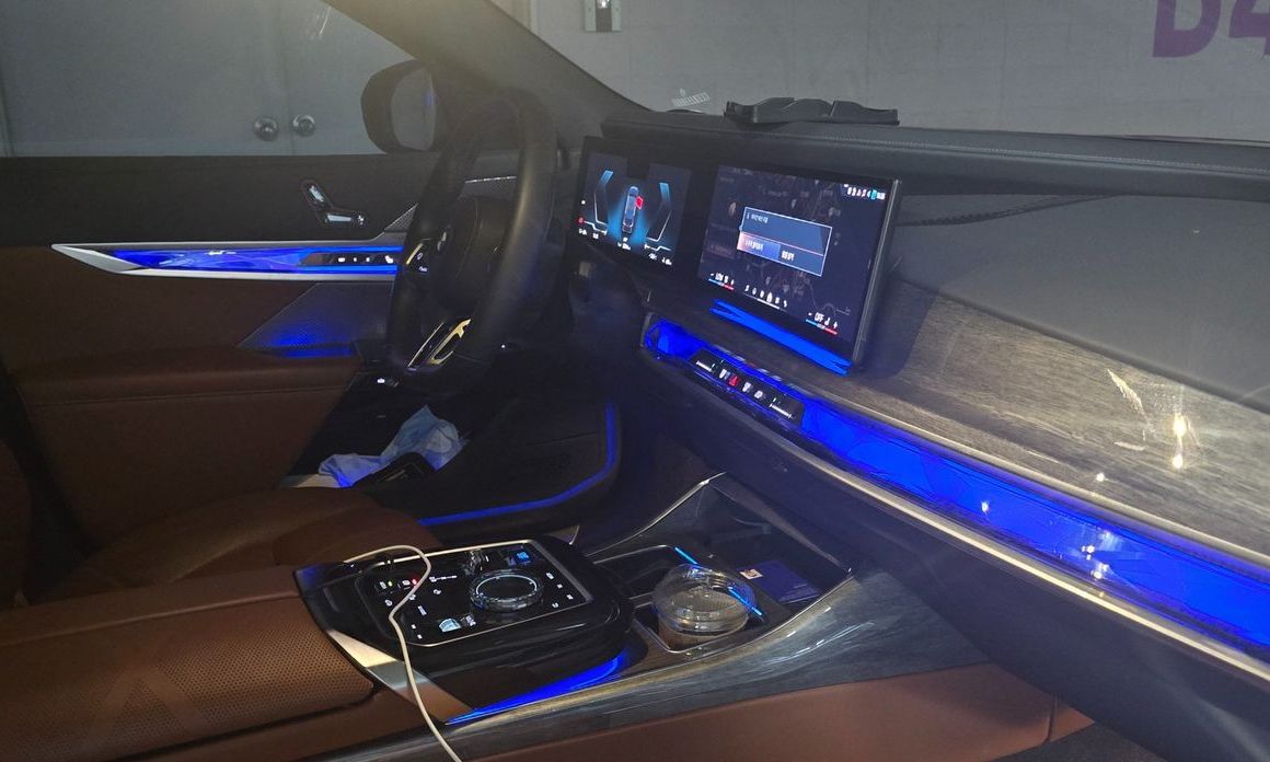 BMW i7 2024